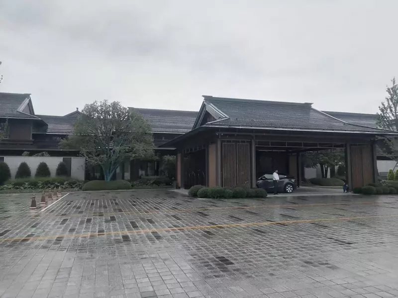 Proiectul de instalare și punere în funcțiune a pompei de căldură pentru dezumidificarea piscinei integrate Greentown Guixiang Garden finalizat